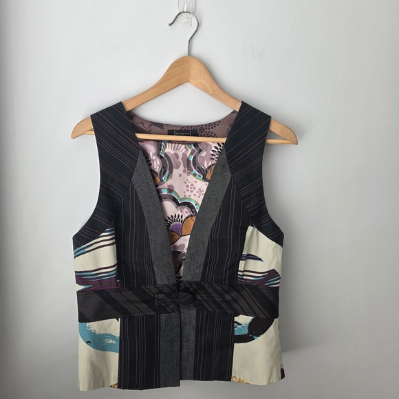 ✨ St. Martins Patchwork Statement Vest (Large) ✨ - Picture 2 of 10